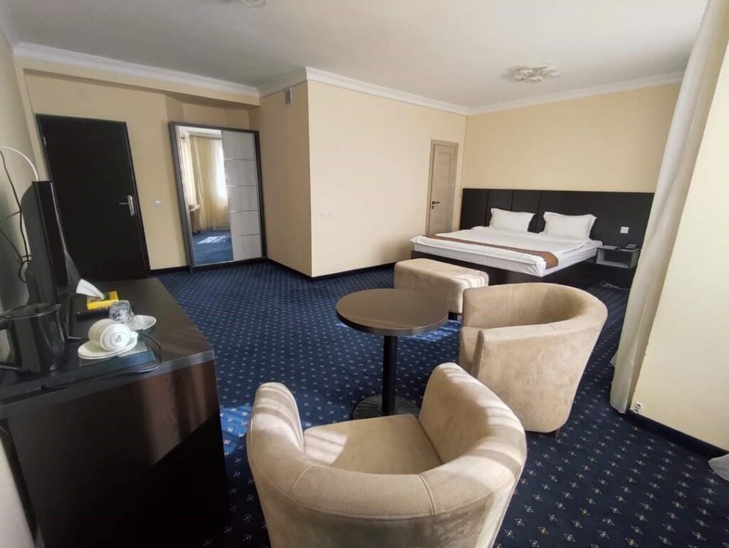 Kirovakan Hotel